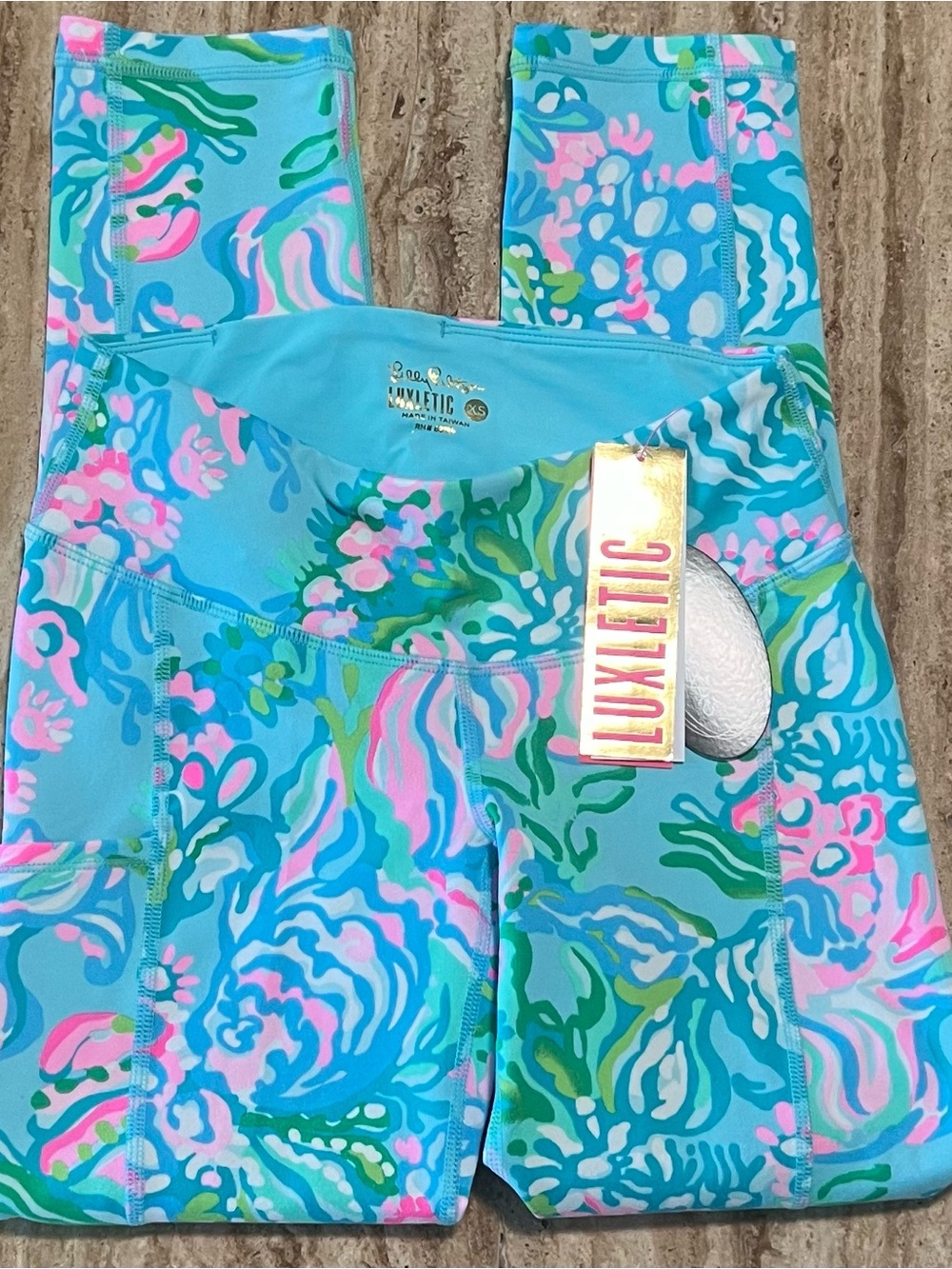 NWT Lilly Pulitzer - Aqua La Vista Midi Leggings:   Size XS